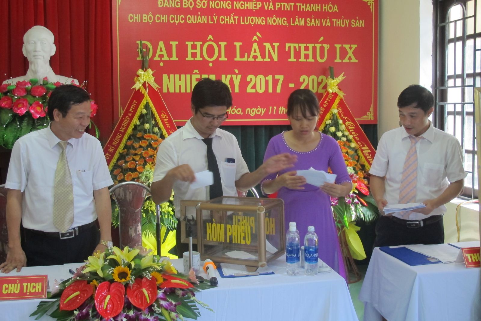 Bầu cấp Ủy nhiệm kỳ 2017-2020